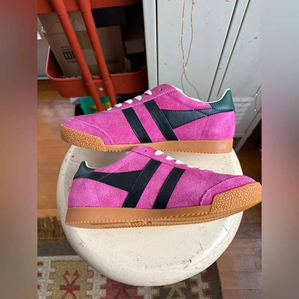 Gola Women's Elan Leather Sneaker - Picture 8 of 16